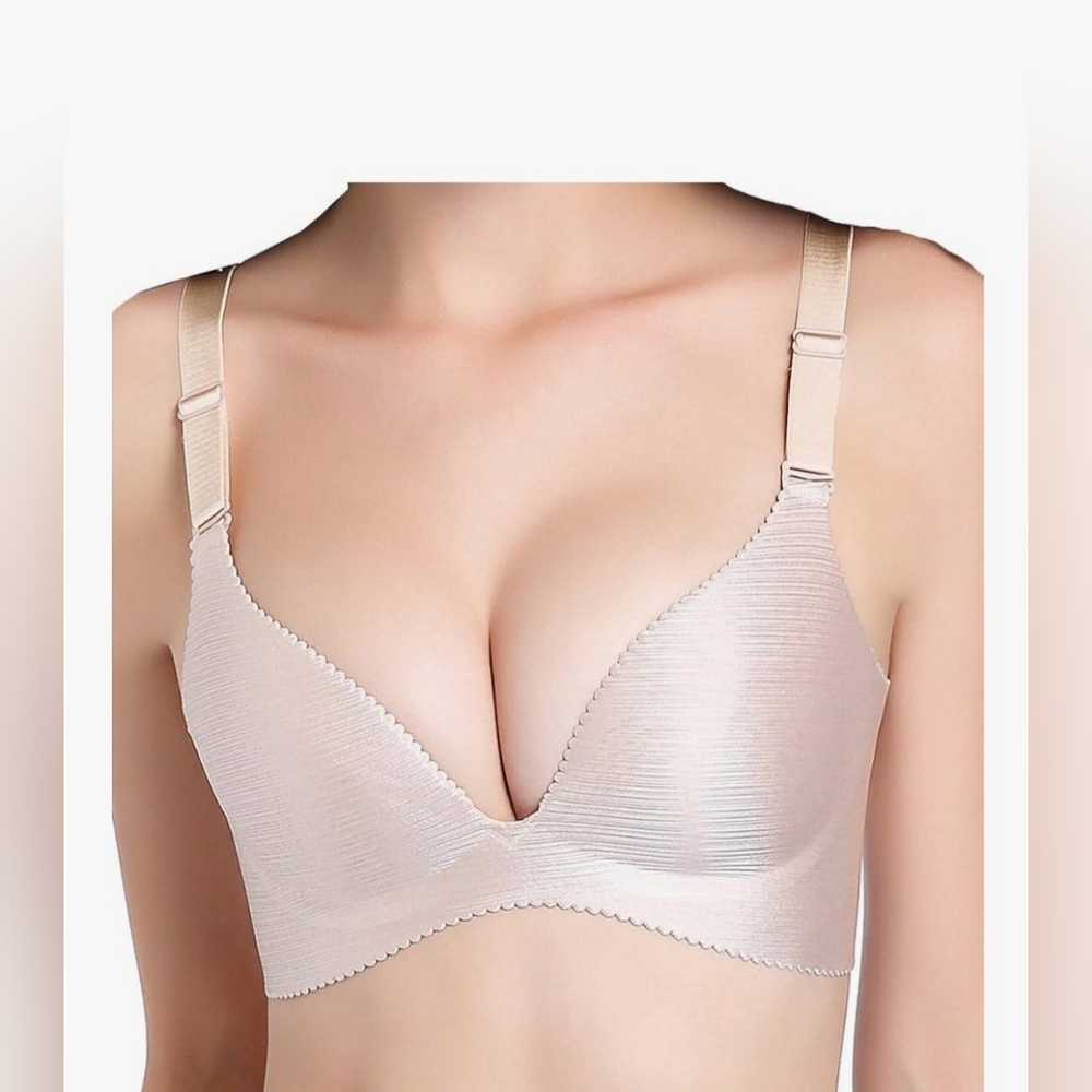 NWT Womens Wireless Push Up Bra Seamless Comfort Deep-V Sexy Padded Beige 34 A